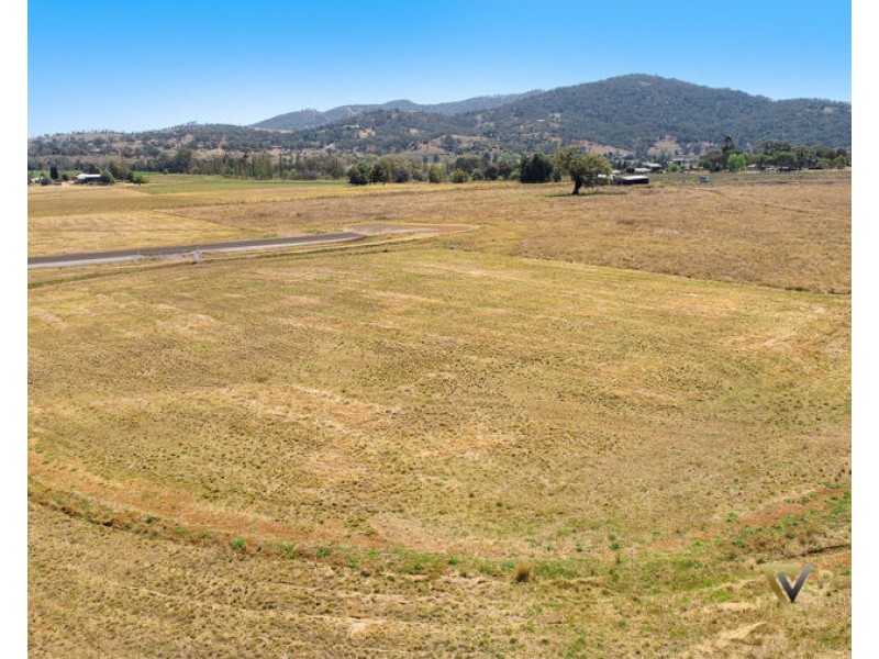 4 Supreme Way Nemingha, Tamworth NSW 2340