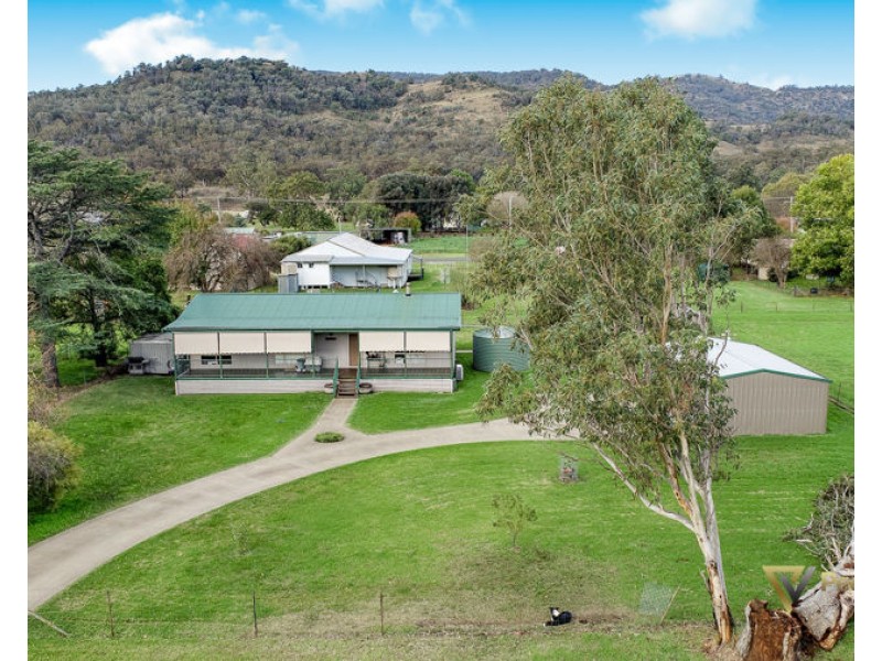 54-56 Frederick Street Woolomin, Tamworth NSW 2340