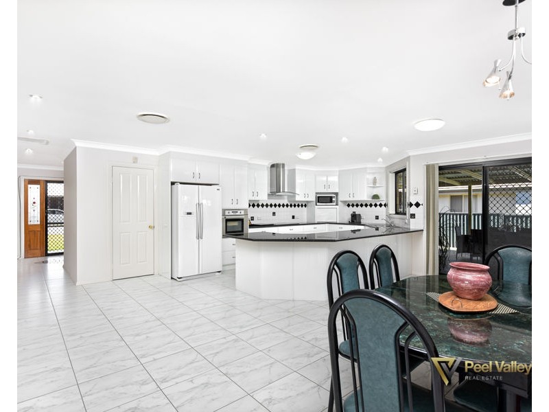 28 Warwick Road, Tamworth NSW 2340