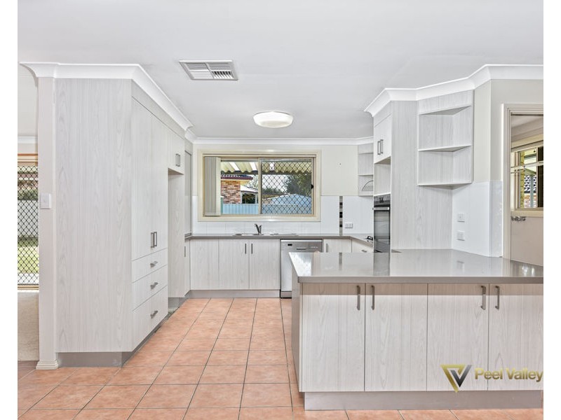 21 Banjos Circuit, Tamworth NSW 2340