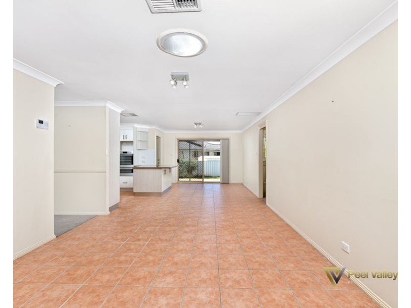 21 Banjos Circuit, Tamworth NSW 2340