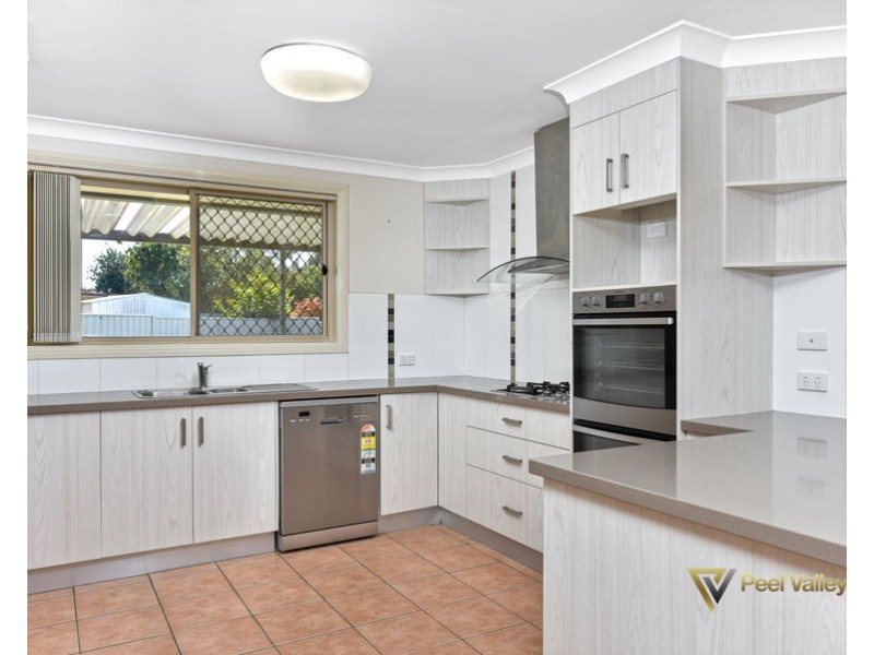 21 Banjos Circuit, Tamworth NSW 2340