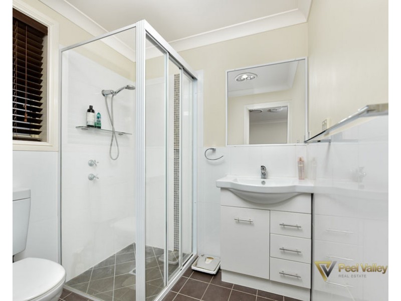 9 Conimbla Crescent, Tamworth NSW 2340