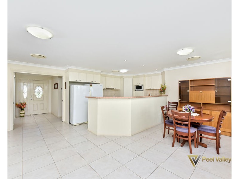 16 Warrah Drive, Calala, Tamworth NSW 2340