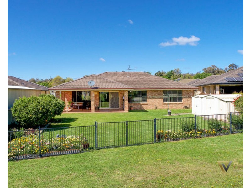 16 Warrah Drive, Calala, Tamworth NSW 2340