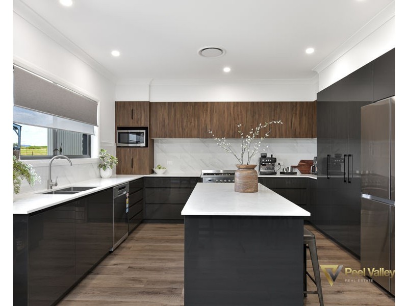 2 Championship Place, Tamworth NSW 2340