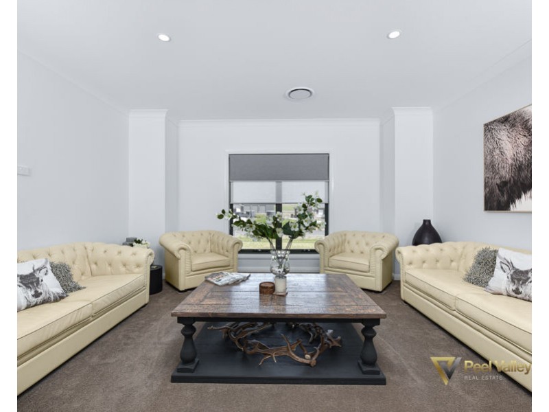 2 Championship Place, Tamworth NSW 2340