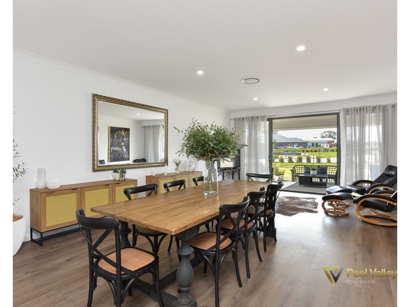 2 Championship Place, Tamworth NSW 2340