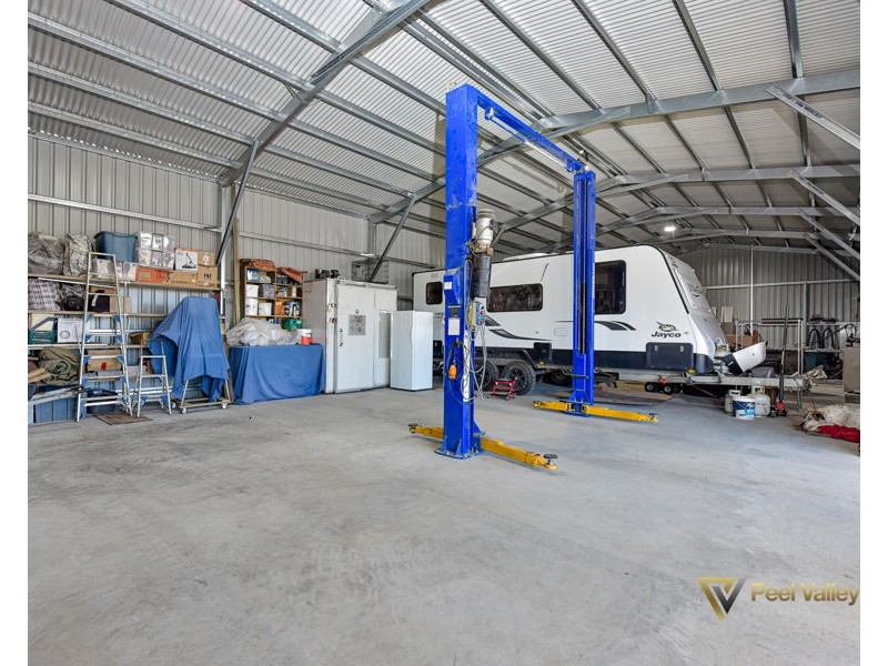 2 Championship Place, Tamworth NSW 2340