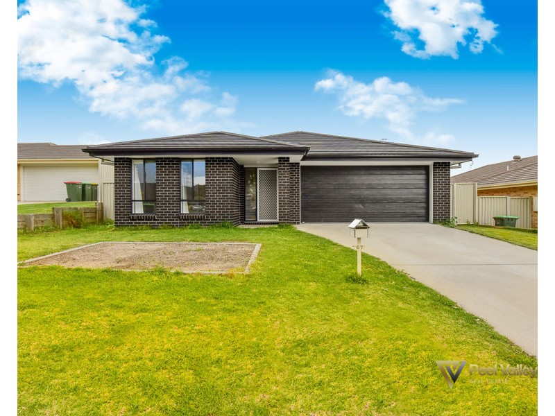 67 Denman Avenue, Kootingal NSW 2352