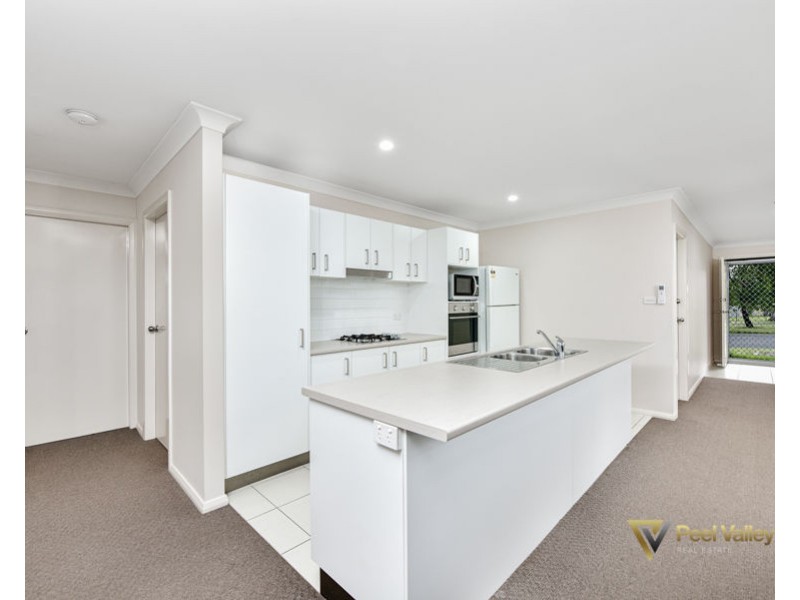 67 Denman Avenue, Kootingal NSW 2352