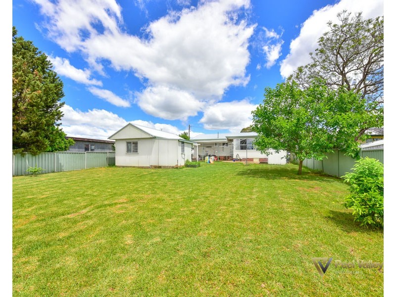 3 Iona Street, Tamworth NSW 2340