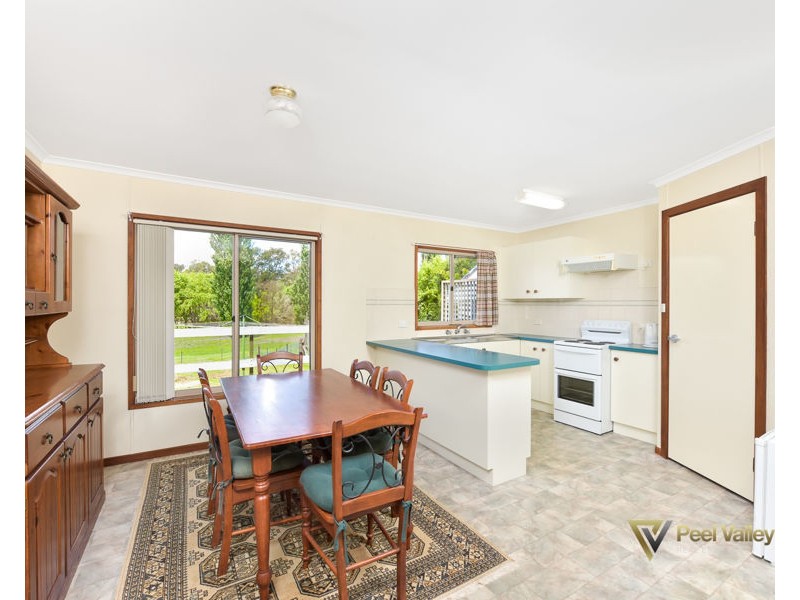 90 Caroline Street, Bendemeer NSW 2355