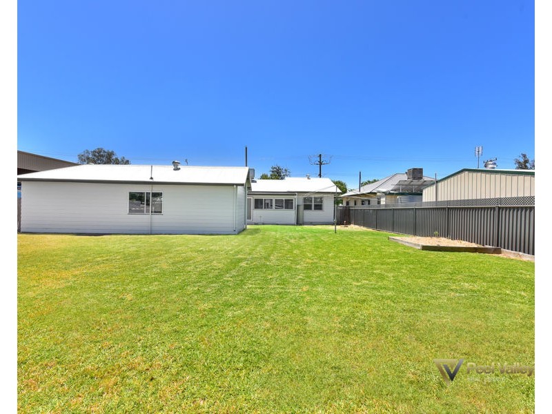 42 Gunnedah Road, Tamworth NSW 2340