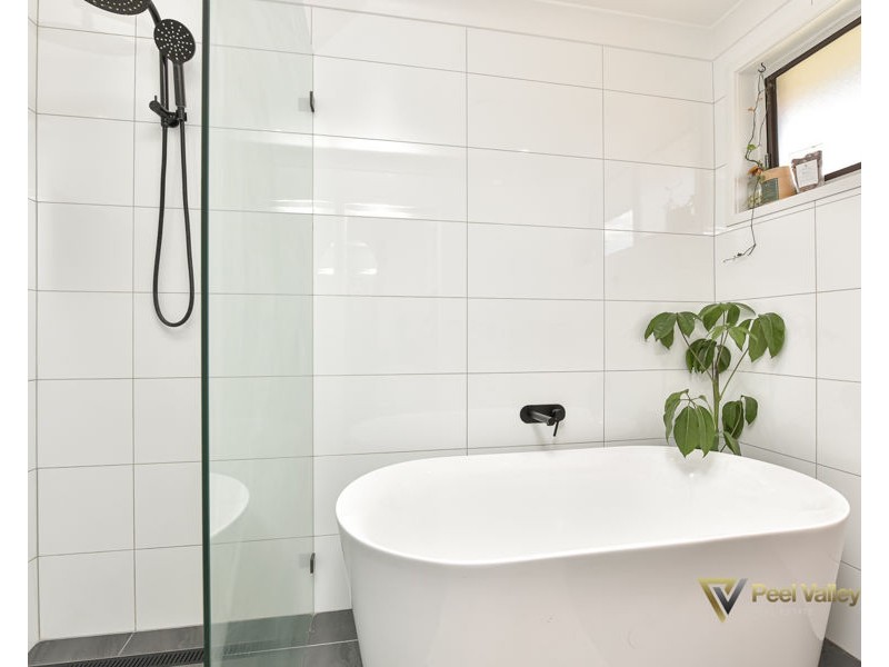 23 Fisher Road Oxley Vale, Tamworth NSW 2340