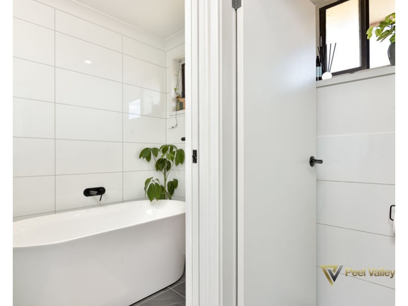 23 Fisher Road Oxley Vale, Tamworth NSW 2340