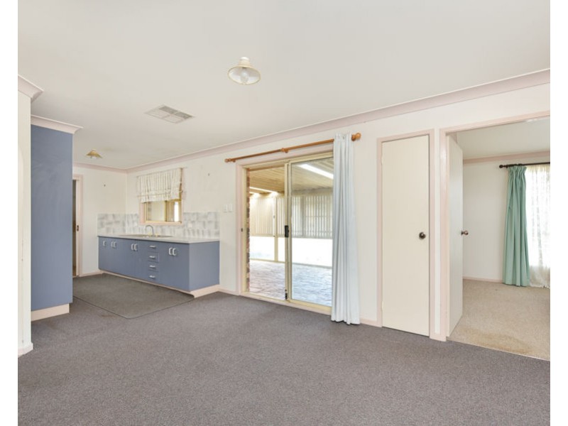 12 Philip Street, Duri NSW 2344