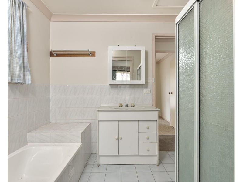 12 Philip Street, Duri NSW 2344