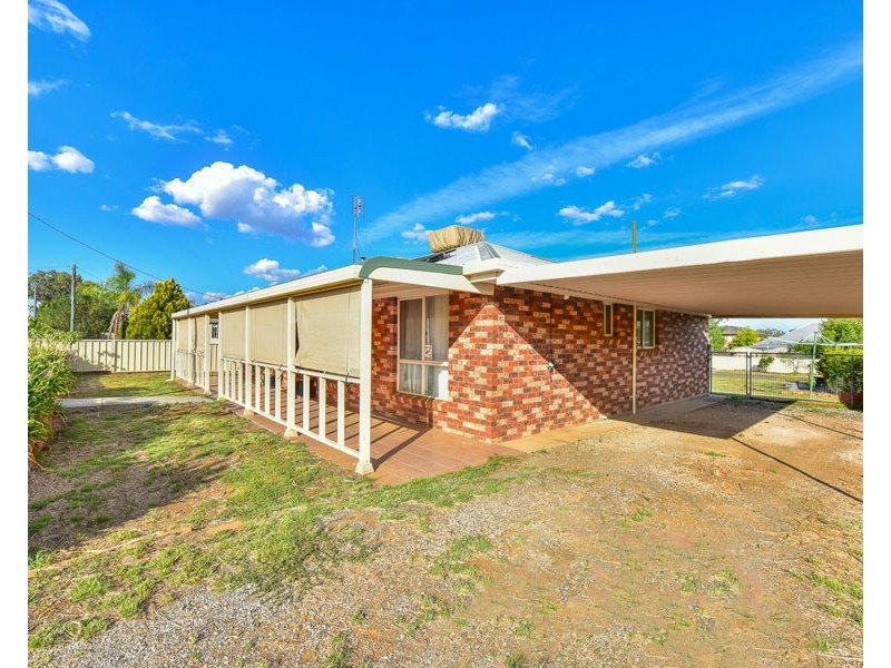 12 Philip Street, Duri NSW 2344