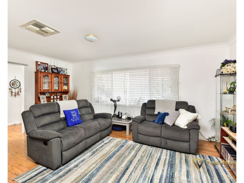 26 Mack Street, Tamworth NSW 2340