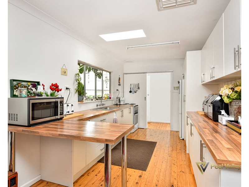 26 Mack Street, Tamworth NSW 2340