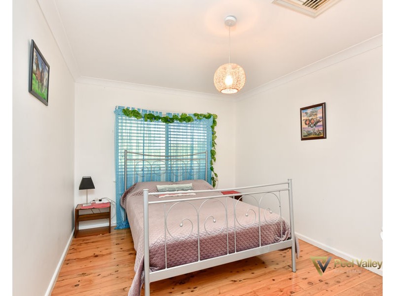 26 Mack Street, Tamworth NSW 2340