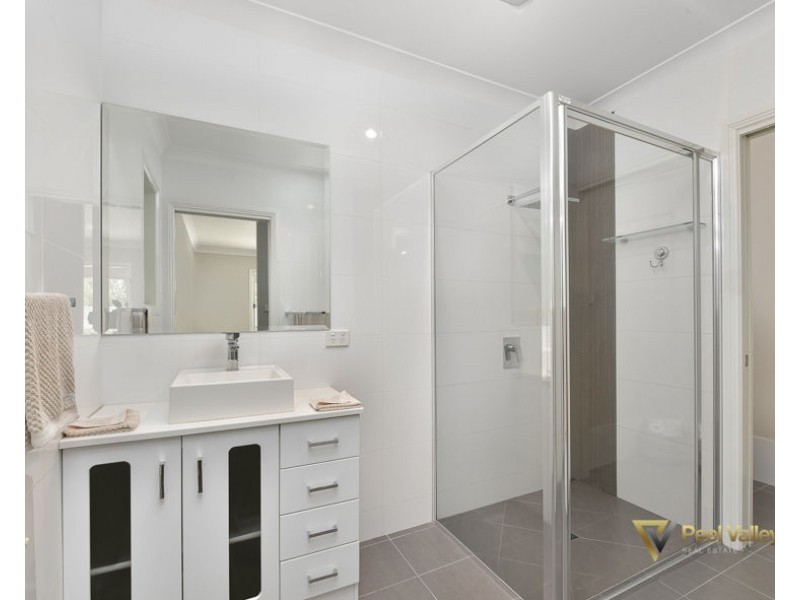 6 Gungurru Close Calala, Tamworth NSW 2340
