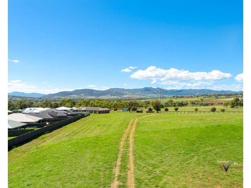 40 Burgess Lane Calala, Tamworth NSW 2340