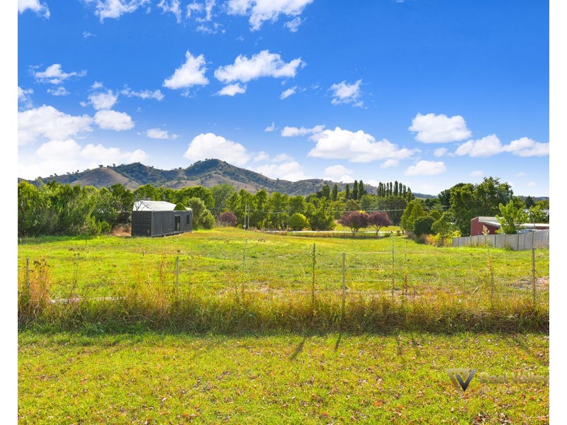 26-28 Jenkins Street, Nundle NSW 2340