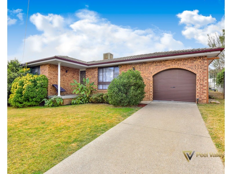 6 Wright Street Oxley Vale, Tamworth NSW 2340