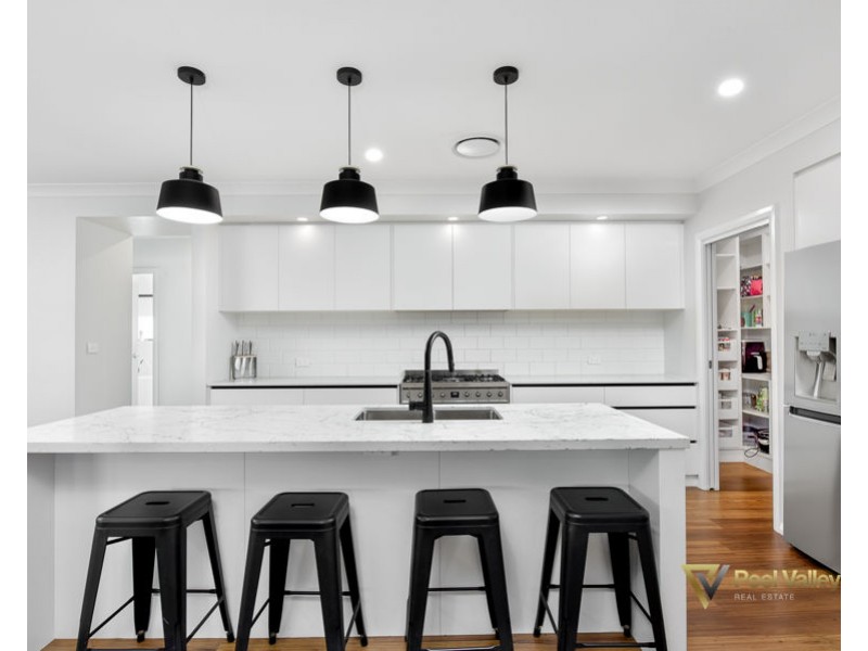 71 Warrah Drive, Tamworth NSW 2340