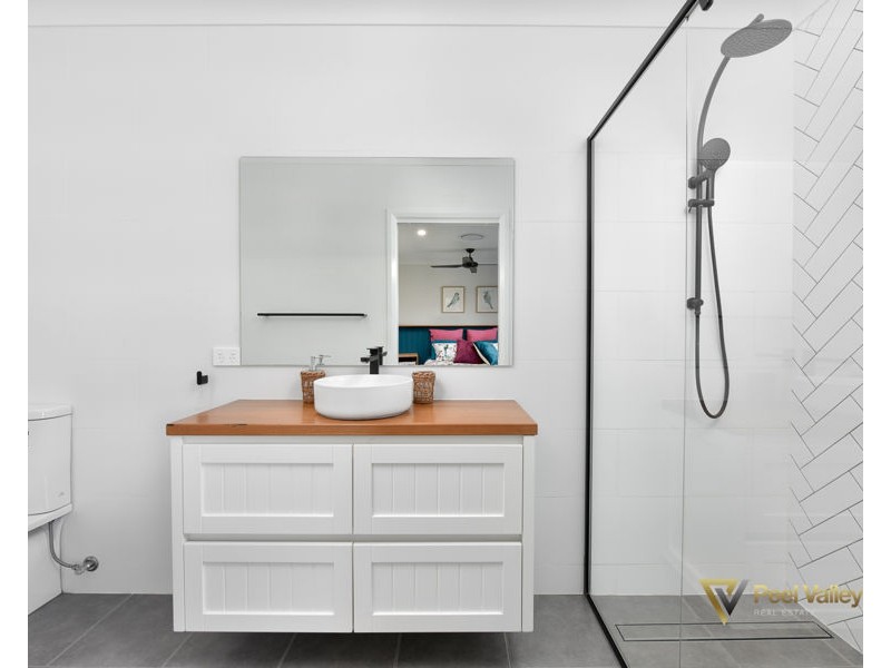 71 Warrah Drive, Tamworth NSW 2340