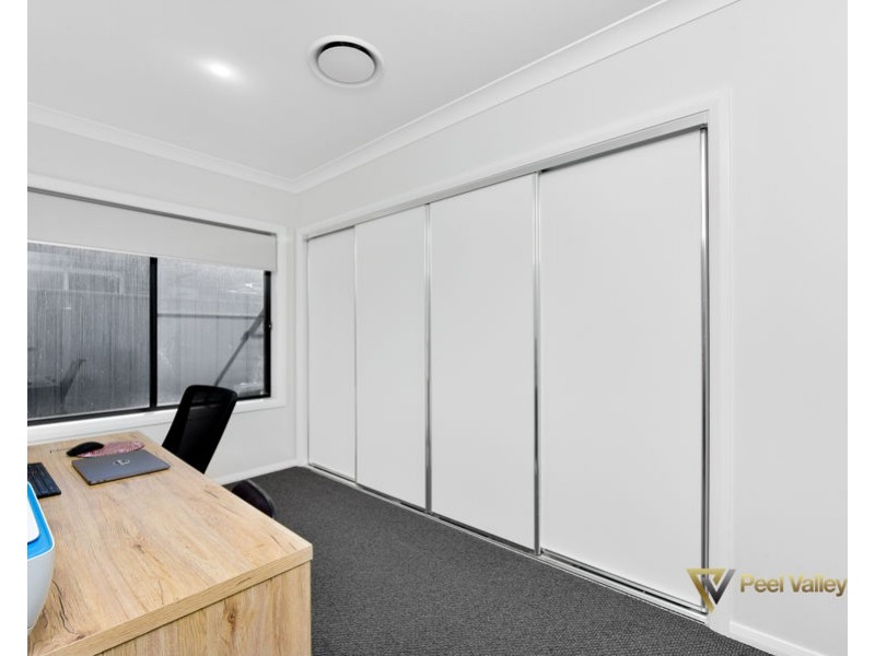 71 Warrah Drive, Tamworth NSW 2340