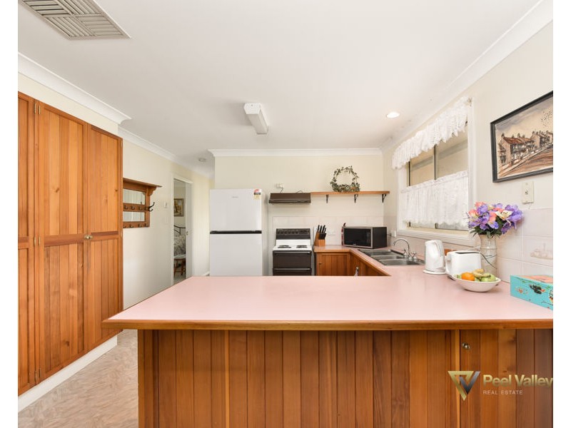 1 Mytelen Street, Kootingal NSW 2352