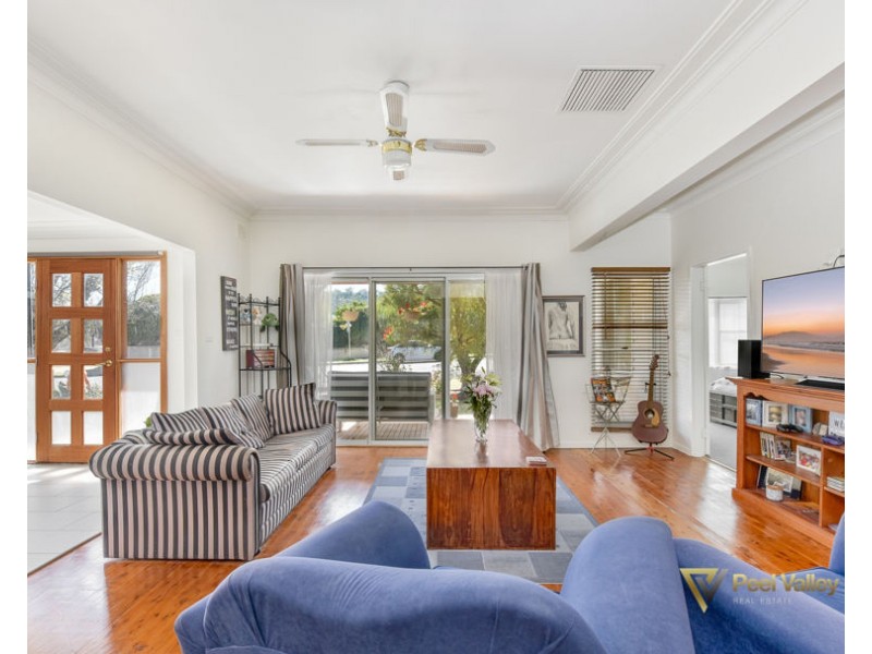 153 Piper Street East, Tamworth NSW 2340