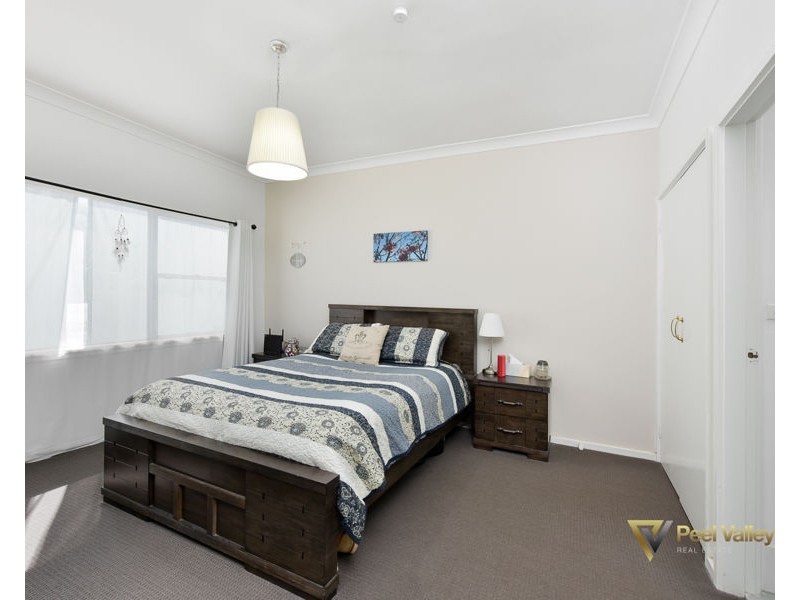 153 Piper Street East, Tamworth NSW 2340