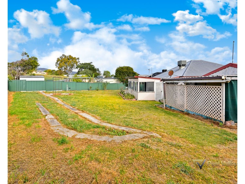 40 Peel Street, Tamworth NSW 2340