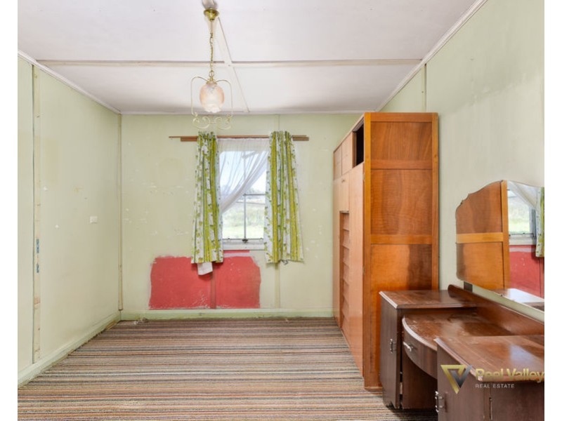 8 Den Mountain Road, Watsons Creek NSW 2355