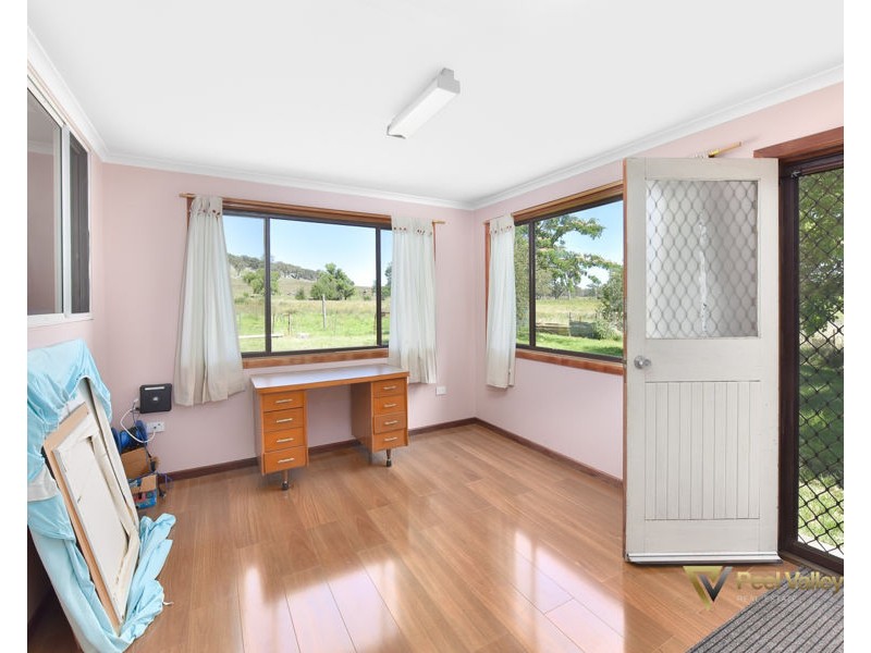 8 Den Mountain Road, Watsons Creek NSW 2355