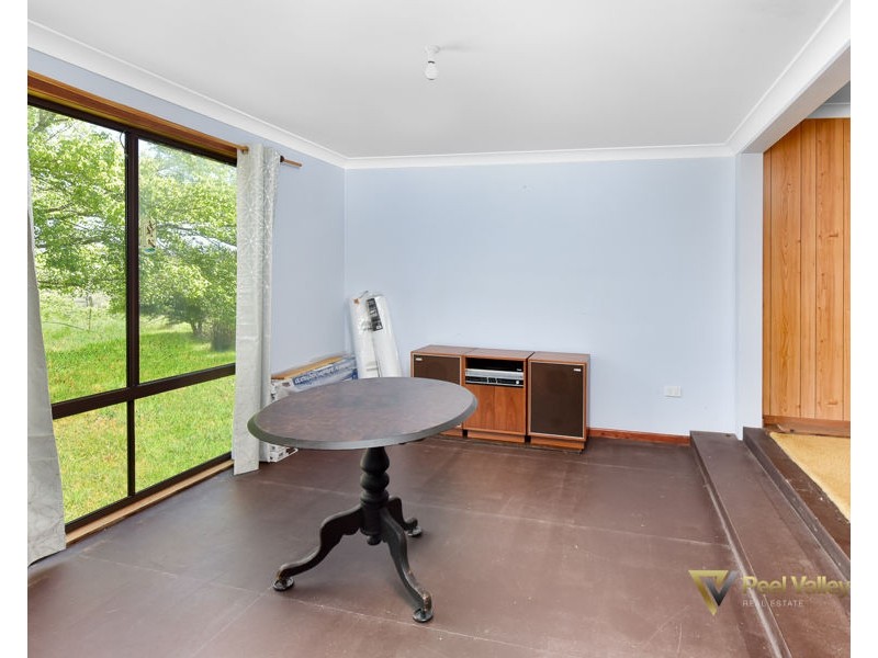 8 Den Mountain Road, Watsons Creek NSW 2355