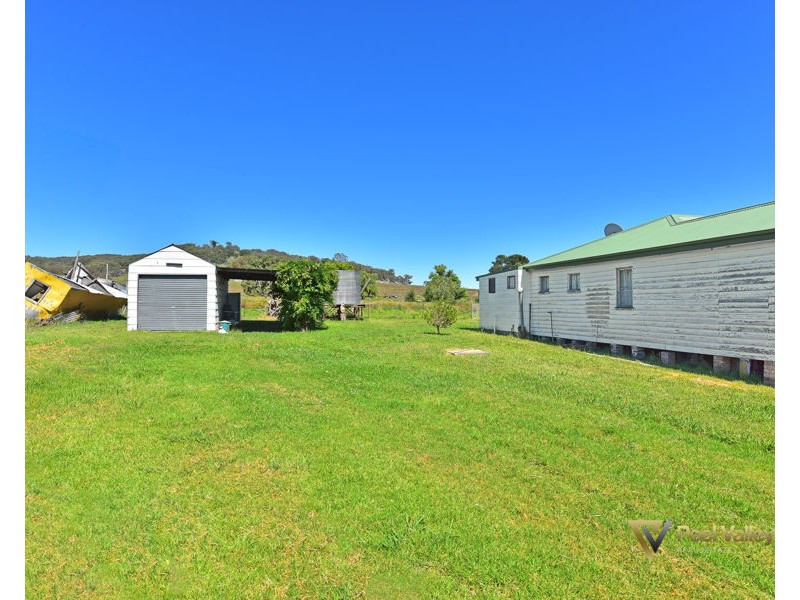 8 Den Mountain Road, Watsons Creek NSW 2355