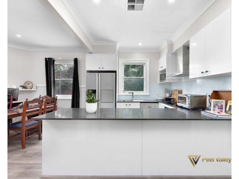 6 Robina Street South, Tamworth NSW 2340