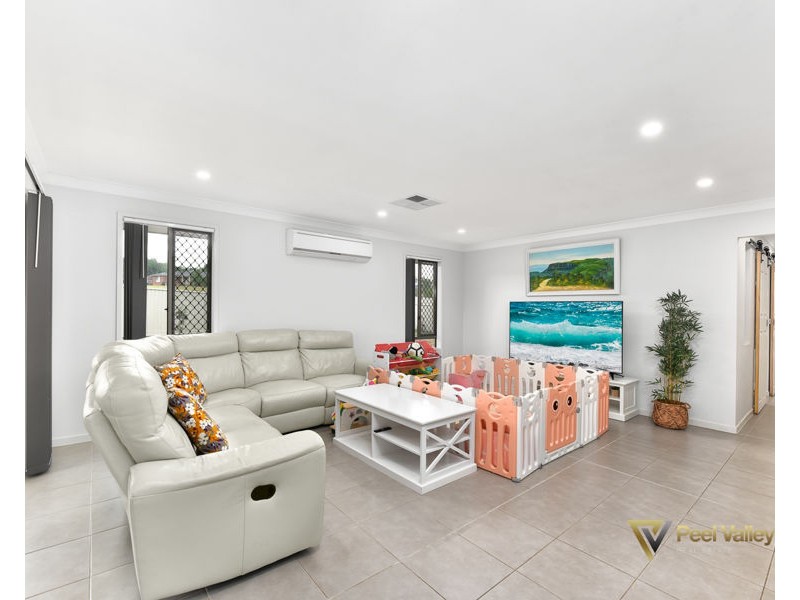 31 Tulipwood Crescent, Tamworth NSW 2340