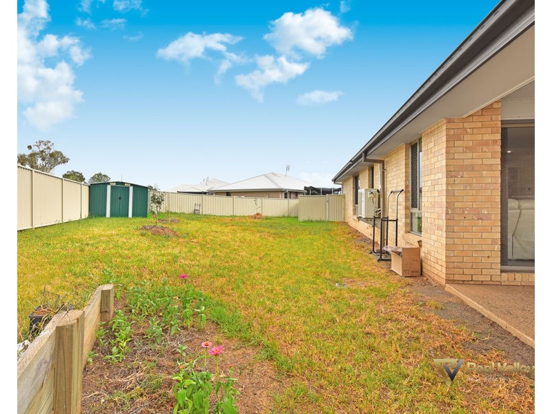 31 Tulipwood Crescent, Tamworth NSW 2340