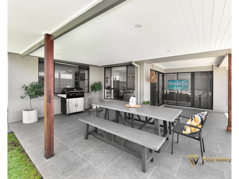 8 Galah Drive Calala, Tamworth NSW 2340