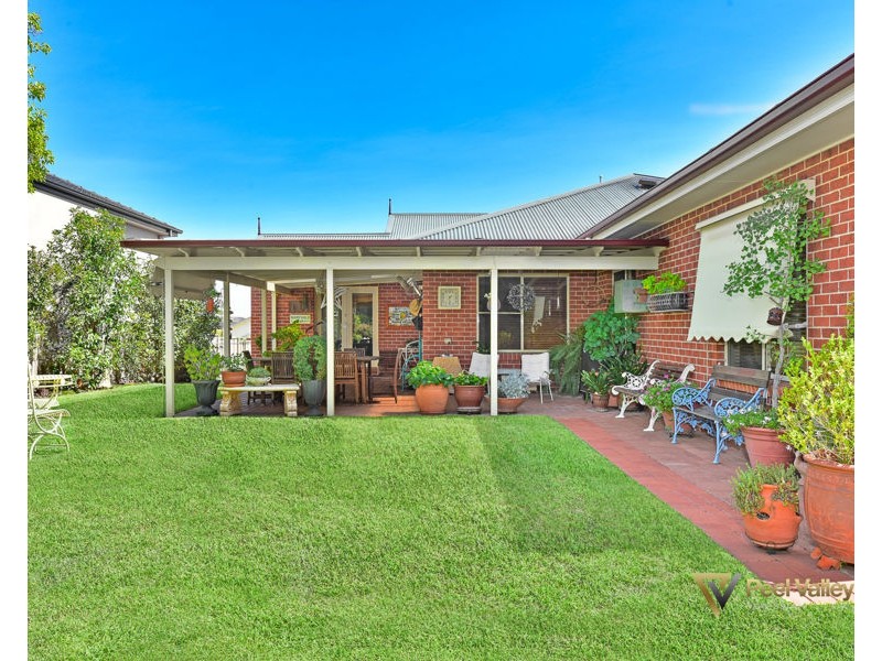 22 Ebony Close Hillvue, Tamworth NSW 2340
