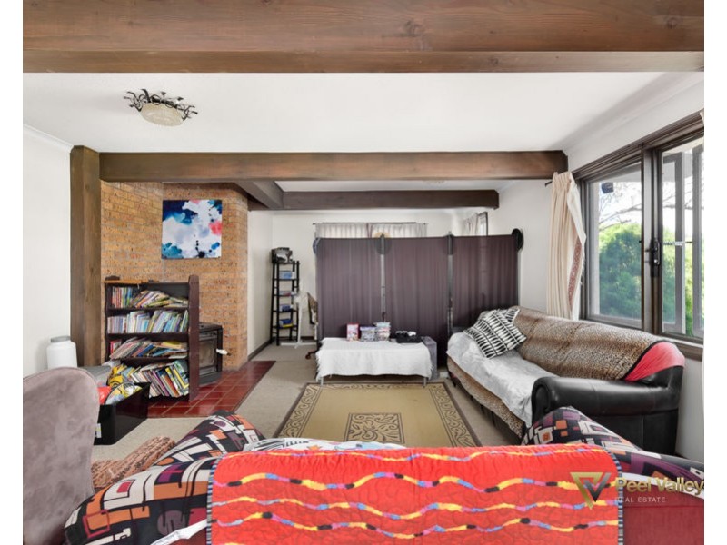 7 Alpen Place East, Tamworth NSW 2340