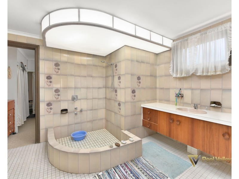 7 Alpen Place East, Tamworth NSW 2340