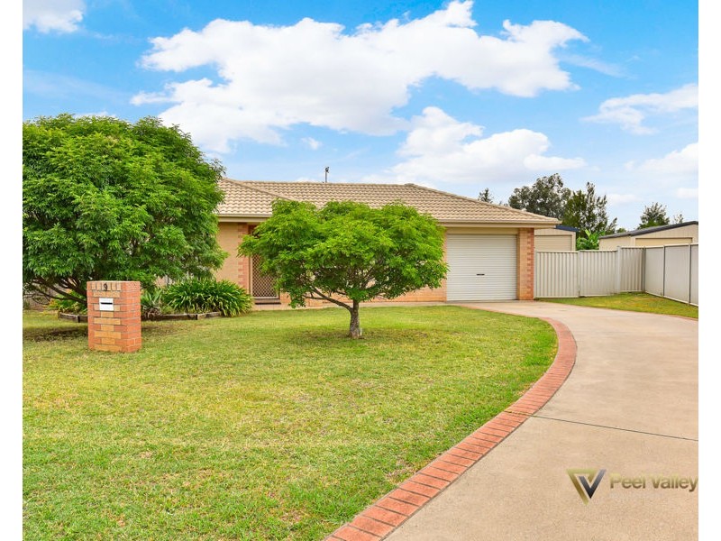 9 Burdekin Place Westdale, Tamworth NSW 2340