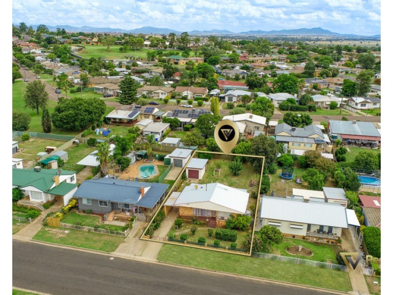 14 Croydon Avenue, Tamworth NSW 2340